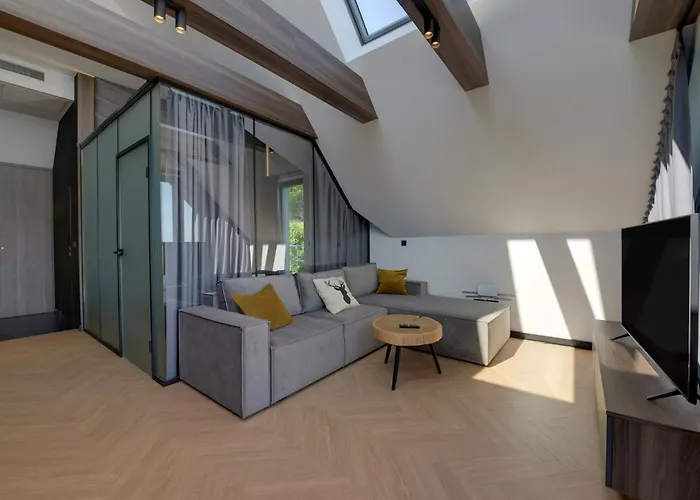 Rentplanet - Kras Apartamento *